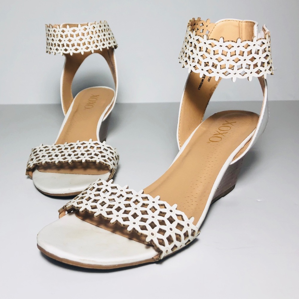 Xoxo White Wedges Size 8